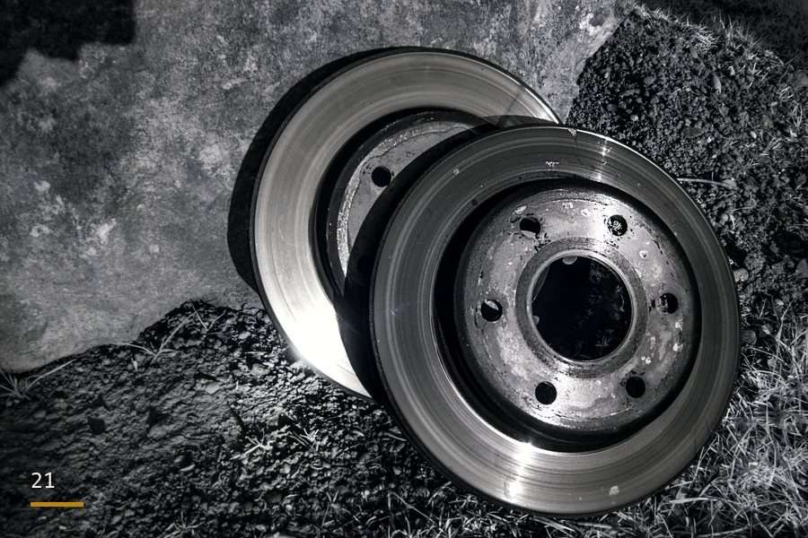 Front brake pads — Changan CS35 Plus — reference photograph