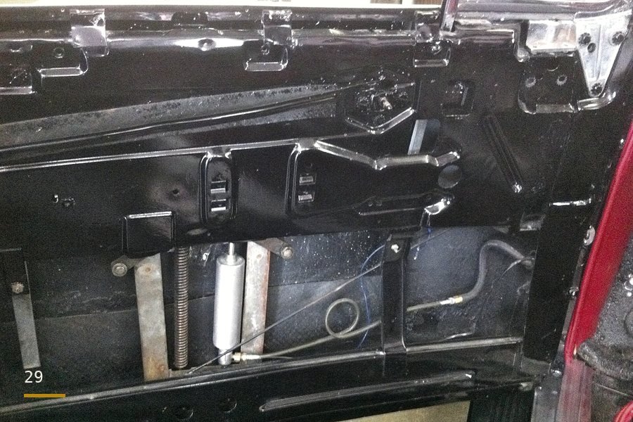 Window regulator and motor — reference photograph